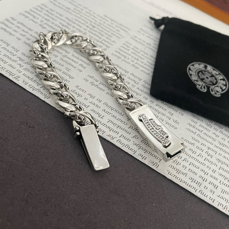 Ch*0me He**ts bracelets